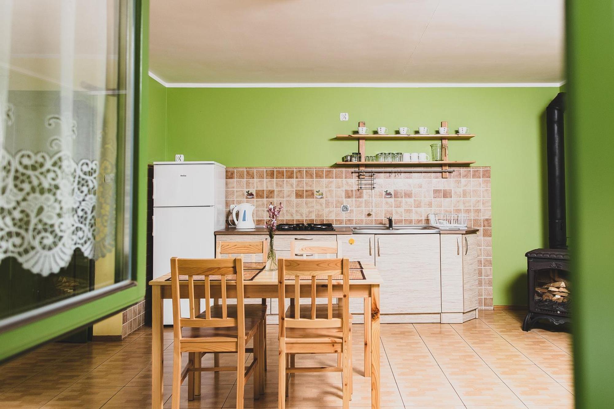 Stajnia Sarnowek Nad Jeziorem Rozany Rozajny Wielkie Zimmer foto