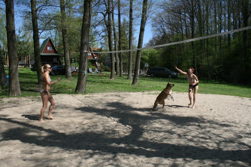 Stajnia Sarnowek Nad Jeziorem Rozany Rozajny Wielkie Exterior foto